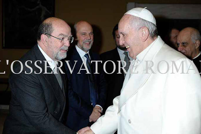 Papa Francesco greets Federlegno