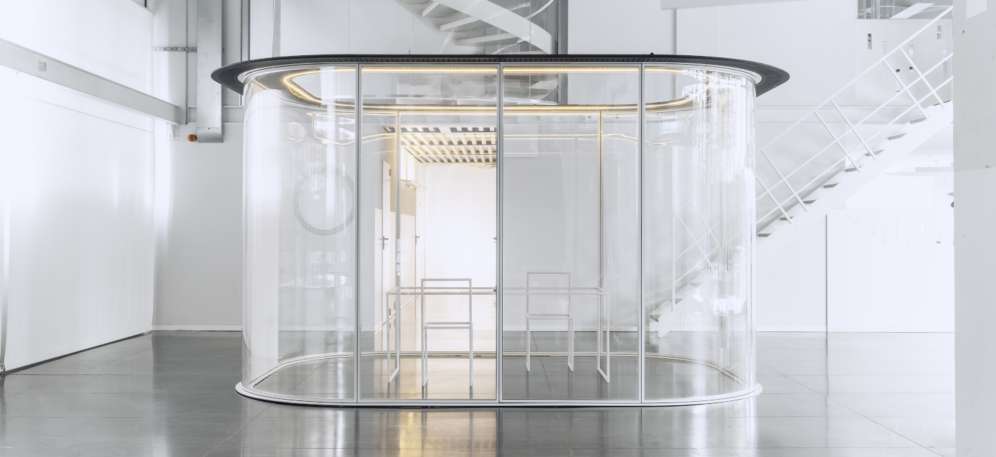 SPACE DIVISION OF INTERIORS WITH HIGHLY SOUNDPROOFING PRODUCTS SUITABLE FOR ANY ENVIRONMENT